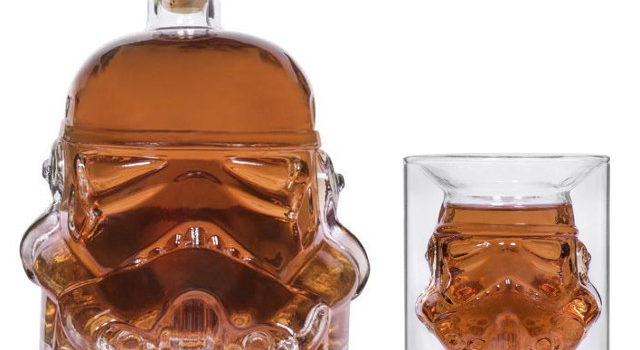 Star Wars: Sturmtruppler-Helm als Karaffe & Schnapsglas Star Wars Sturmtruppler Helm Karaffe Schnapsglas
