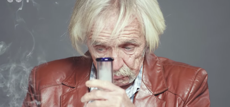 Video: Drei Rentner rauchen zum ersten Mal Gras Cut - Renter probieren Cannabis zum ersten Mal